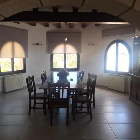 Primera Linea Willa *