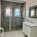 Primera Linea Villa *