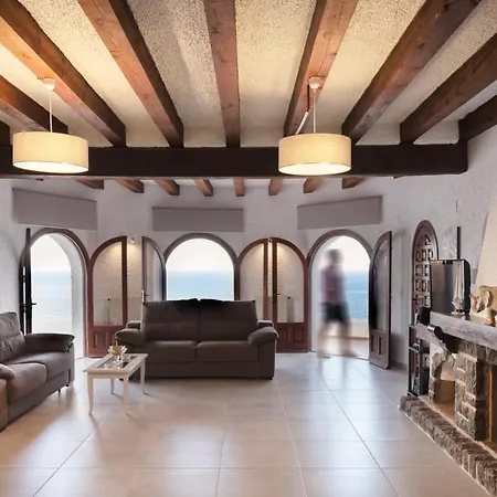 Villa Primera Linea *