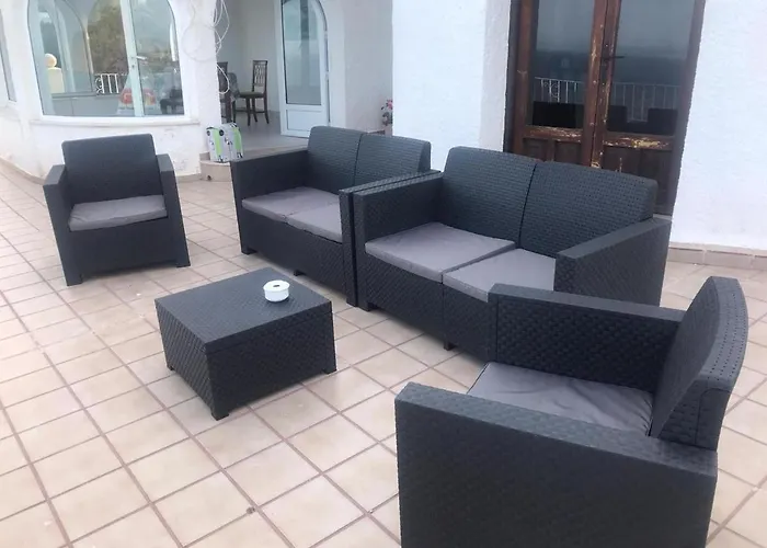 Primera Linea Villa *